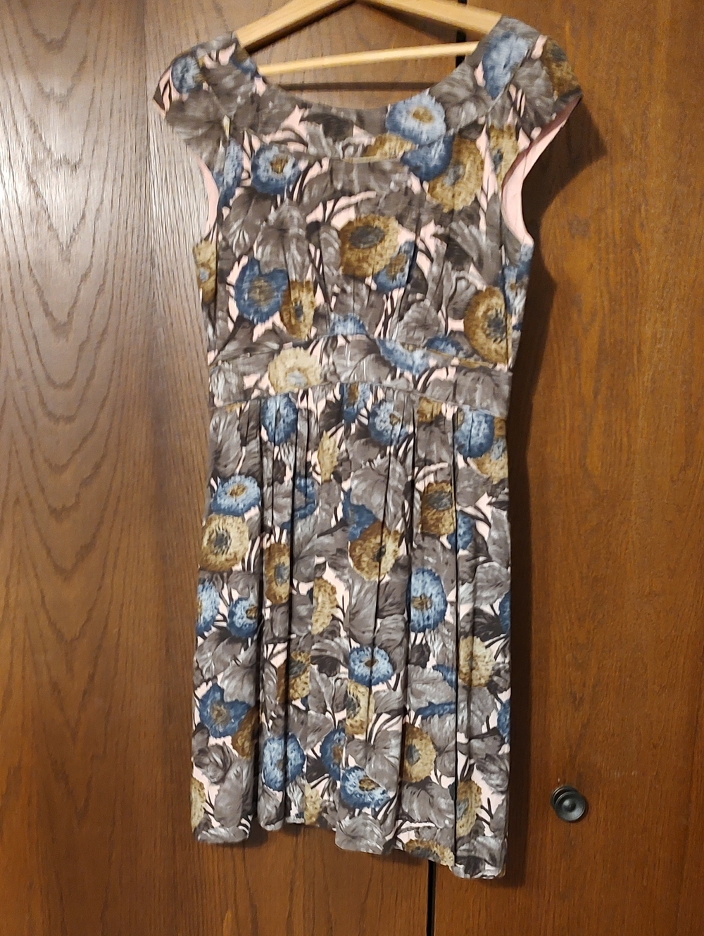 Cap-Sleeve Floral Midi Dress in Blue, Gray and Gold Tones